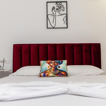 Al Mare Rooms ساراندا المظهر الخارجي الصورة