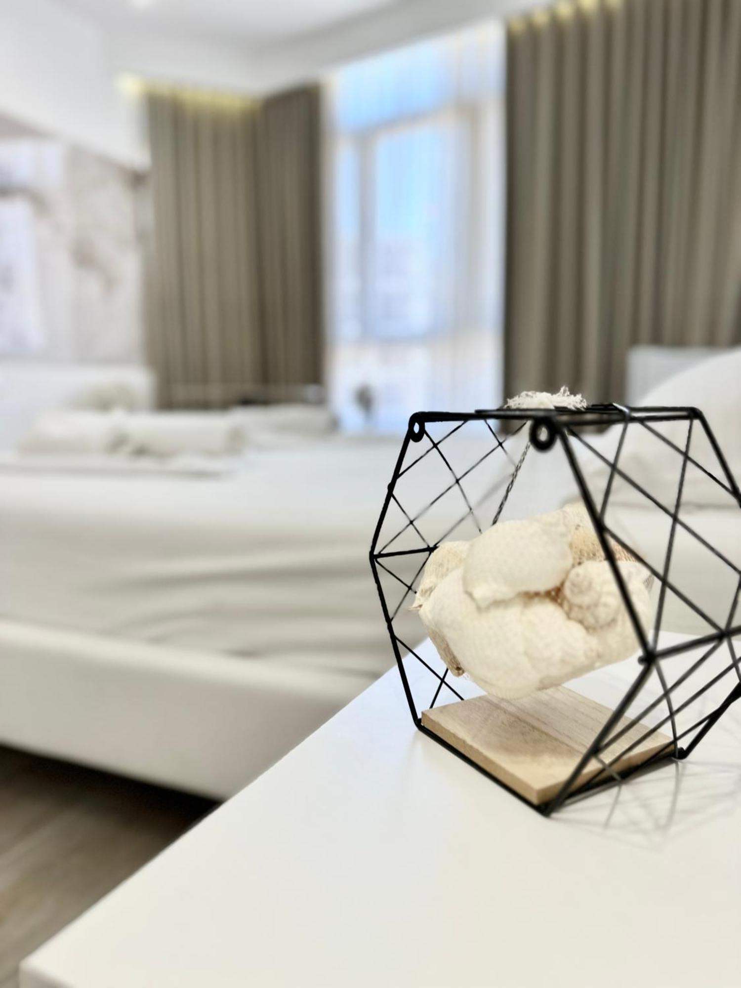 Al Mare Rooms ساراندا المظهر الخارجي الصورة