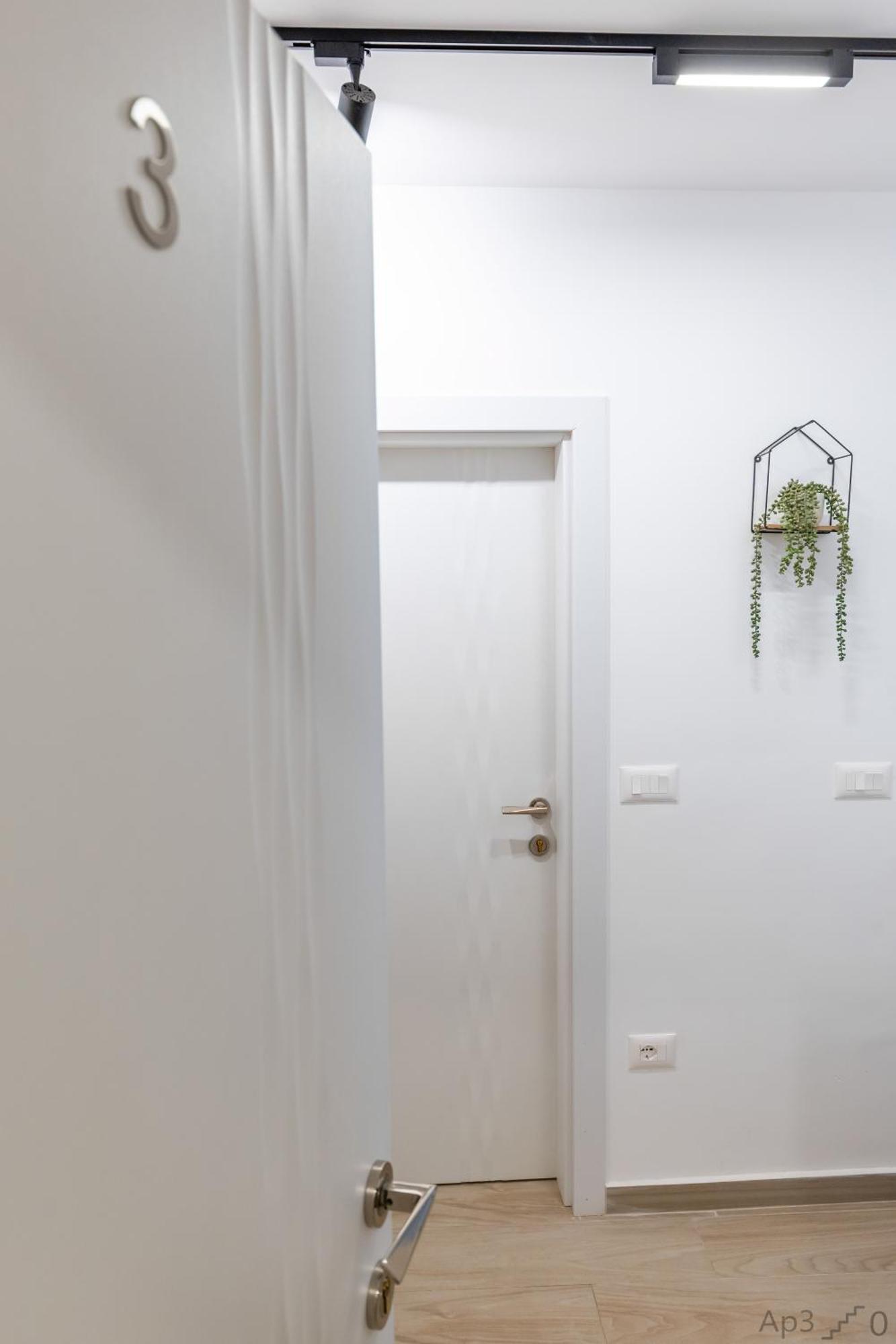 Al Mare Rooms ساراندا المظهر الخارجي الصورة