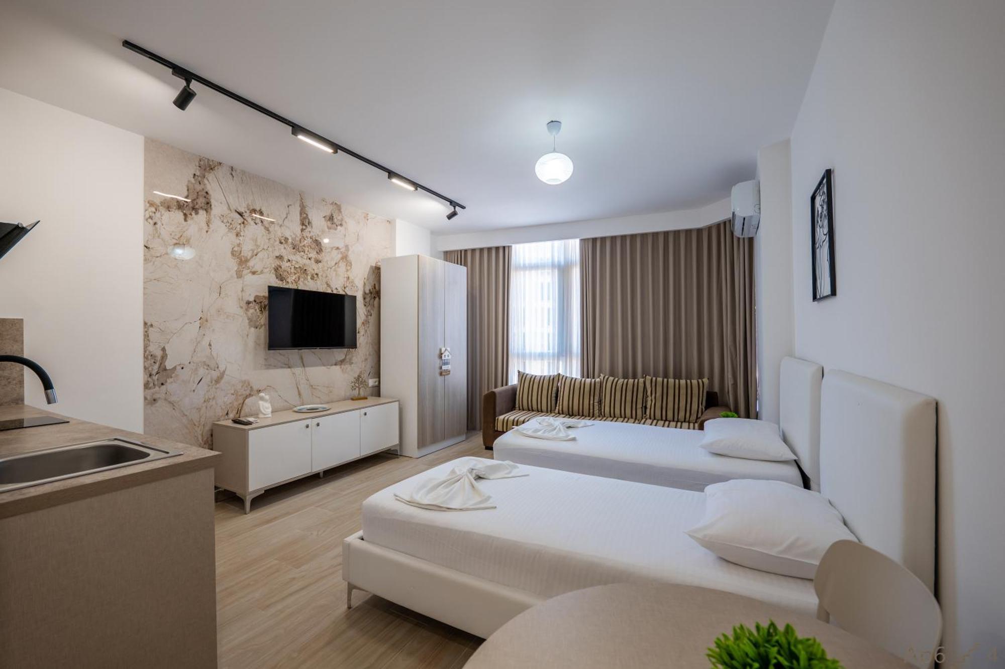 Al Mare Rooms ساراندا المظهر الخارجي الصورة