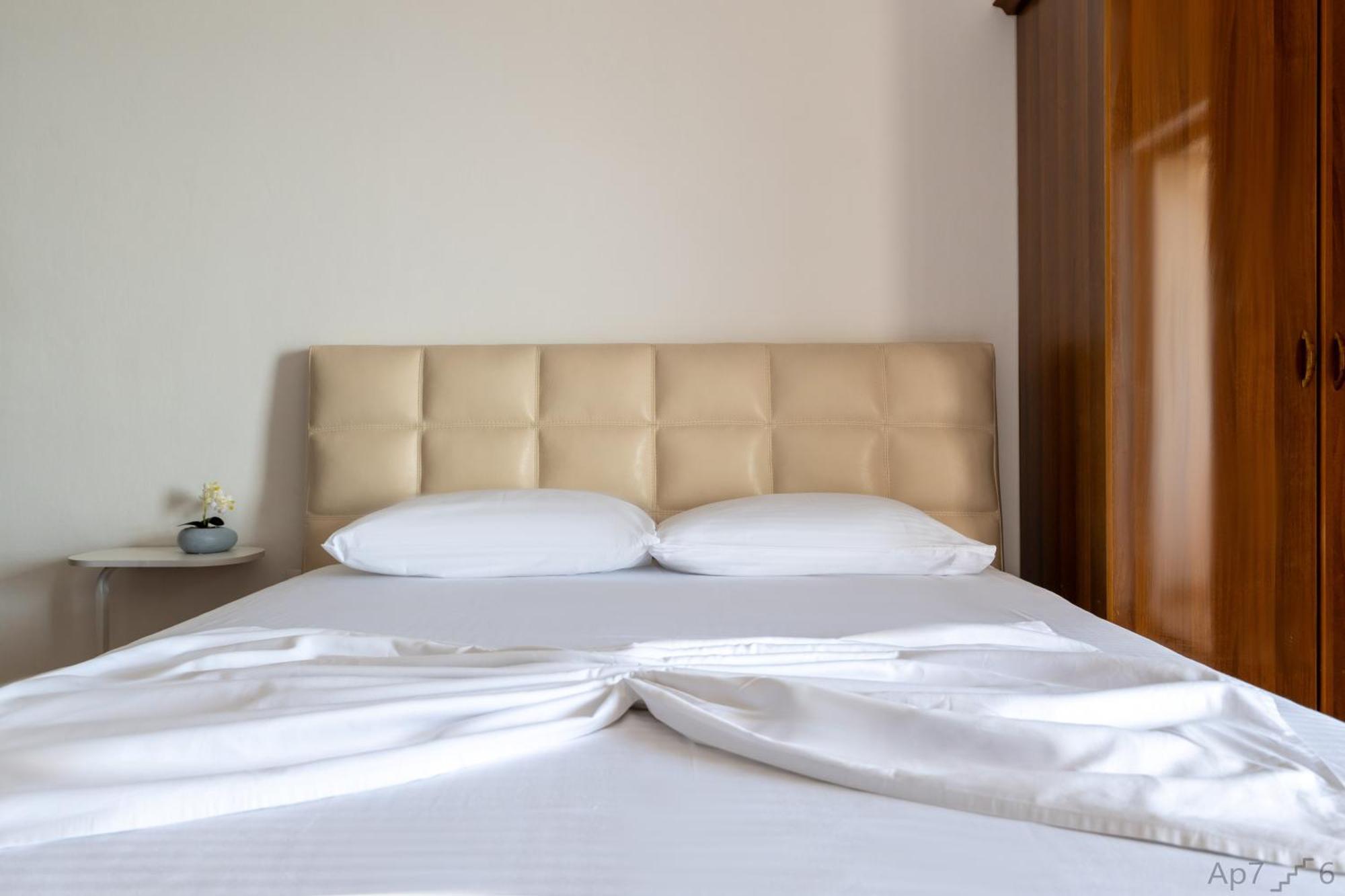 Al Mare Rooms ساراندا المظهر الخارجي الصورة