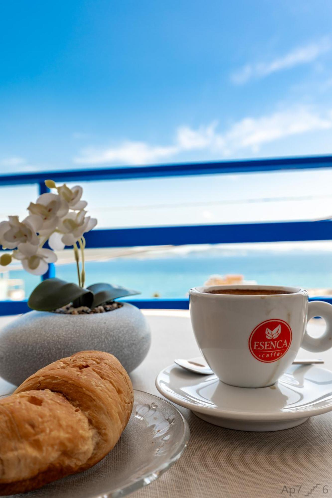 Al Mare Rooms ساراندا المظهر الخارجي الصورة